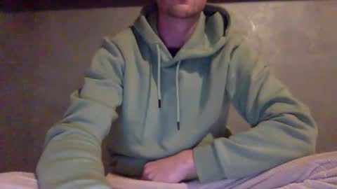 alacool123 online show from 12-31-24, 06:57