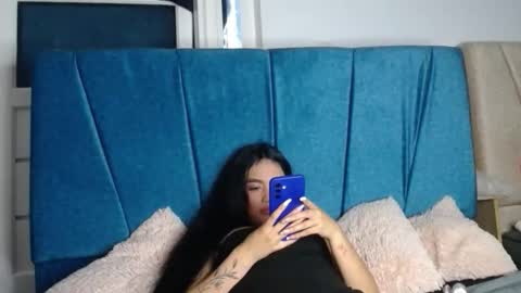 Alahia sweet official online show from 12-21-25, 07:43