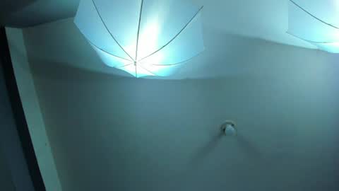 Snapshot of alahiaevanss chatting on 07-22-26, 01:52 AlahiaEvanss online show from 07-22-26, 01:52