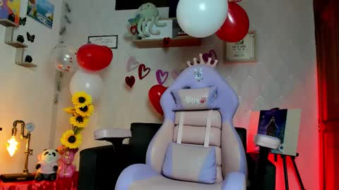 Alaia online show from 02-17-26, 09:10