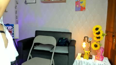 Snapshot of alaia_love77 chatting on 04-19-26, 05:12 Alaia online show from 04-19-26, 05:12