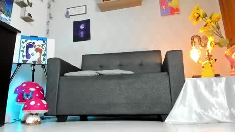 Snapshot of alaia_love77 chatting on 05-13-26, 03:53 Alaia online show from 05-13-26, 03:53