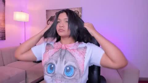 Alaia online show from 11-23-25, 07:57