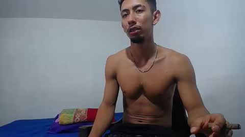 Snapshot of alan_gay chatting on 02-10-26, 08:13 Alan online show from 02-10-26, 08:13