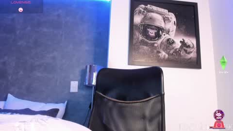 alan_morrys online show from 12-15-24, 03:56