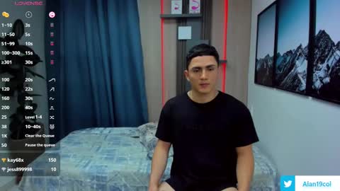 Alan  Kevin can we reach 100 thumbs up please guys  online show from 03-07-25, 10:10