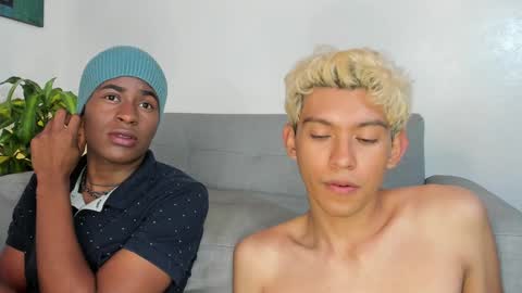 Snapshot of alan_scot chatting on 12-06-24, 03:52 Alan and Criss - WE JUST FRIENDS WITH BENEFITS BOTH VERS online show from 12-06-24, 03:52