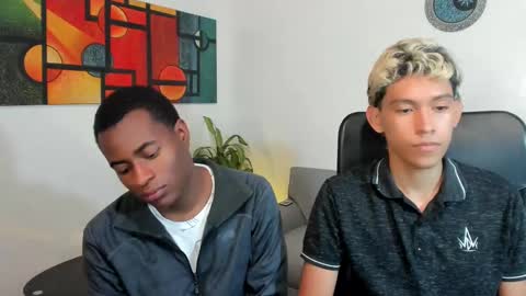 Snapshot of alan_scot chatting on 02-19-25, 01:40 Alan and Criss - WE JUST FRIENDS WITH BENEFITS BOTH VERS online show from 02-19-25, 01:40