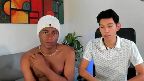 Snapshot of alan_scot chatting on 09-19-25, 07:25 Alan and Criss - WE JUST FRIENDS WITH BENEFITS BOTH VERS online show from 09-19-25, 07:25