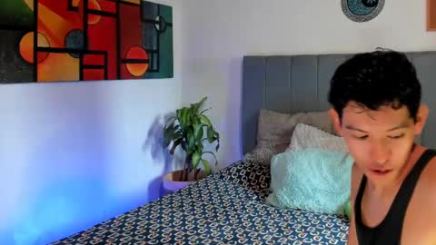 Snapshot of alan_scot chatting on 09-29-25, 06:35 Alan and Criss - WE JUST FRIENDS WITH BENEFITS BOTH VERS online show from 09-29-25, 06:35