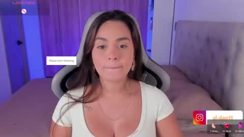 Snapshot of alana_dantes chatting on 08-03-26, 07:50 M E L I online show from 08-03-26, 07:50