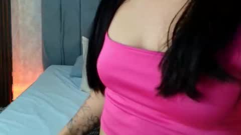 Snapshot of alana_gb chatting on 01-20-25, 10:59 Alana online show from 01-20-25, 10:59