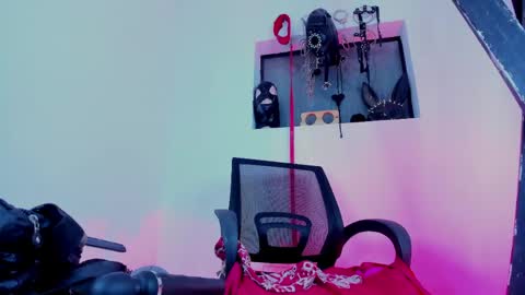 Snapshot of alana_jones___ chatting on 04-27-26, 10:08 Alana jones online show from 04-27-26, 10:08
