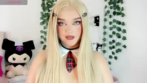 Snapshot of alana_muller_ chatting on 06-10-26, 12:22 Alana Muller online show from 06-10-26, 12:22