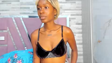 Alana online show from 11-08-25, 06:40