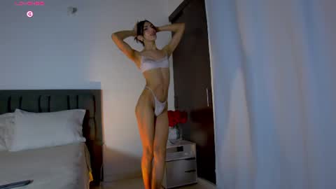 Alana Tobias online show from 07-11-26, 02:53
