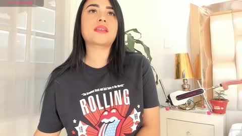       online show from 02-08-25, 08:53