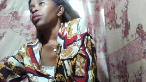 Snapshot of alanaangela chatting on 06-07-26, 11:36 AlanaAngela online show from 06-07-26, 11:36