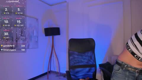 Alana online show from 11-15-25, 11:54