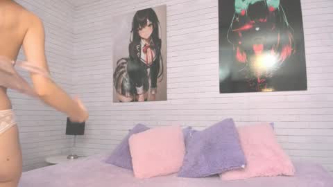 Snapshot of alanahell_ chatting on 02-11-26, 04:01 ALANA online show from 02-11-26, 04:01