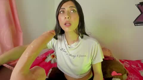 ALANA Please follow me  online show from 02-06-26, 04:50