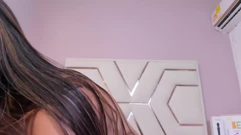 Snapshot of alanarousse_ chatting on 05-22-26, 12:22 alanarousse_ online show from 05-22-26, 12:22