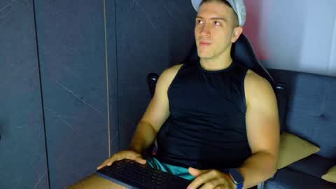 Alan Ferrer online show from 02-10-26, 10:08