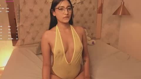 alanha online show from 04-21-26, 03:46