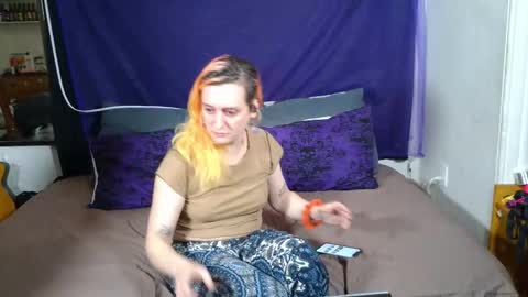 Alani online show from 10-11-25, 08:29