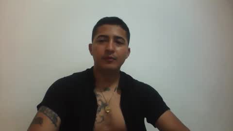 Snapshot of alanj998 chatting on 05-20-26, 11:00 alanj998 online show from 05-20-26, 11:00