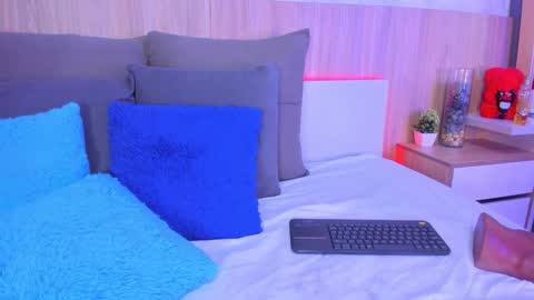 Alanna  online show from 02-11-26, 02:11