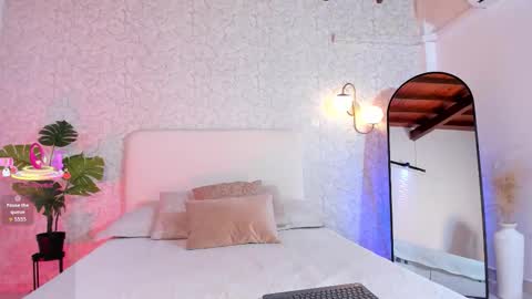 Snapshot of alannarouge chatting on 02-09-26, 11:58 alannarouge online show from 02-09-26, 11:58