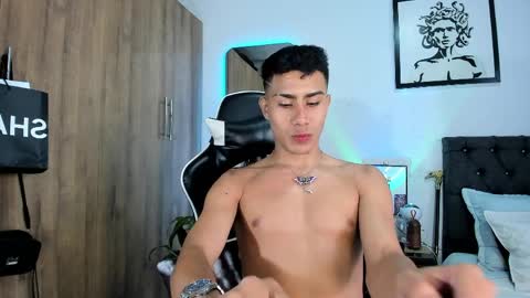 alannaughty_ online show from 04-11-26, 09:41