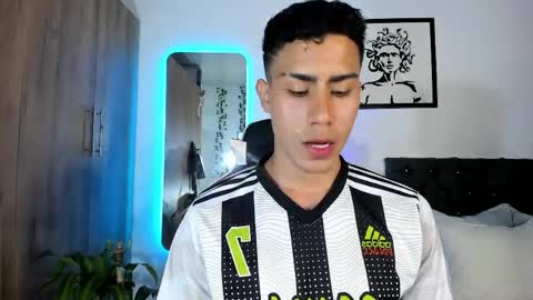 alannaughty_ online show from 04-15-26, 12:06