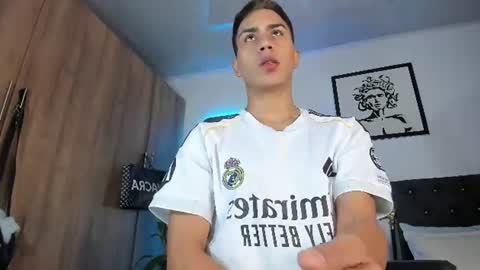 alannaughty_ online show from 06-09-26, 11:16