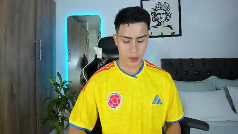 alannaughty_ online show from 06-18-26, 01:17
