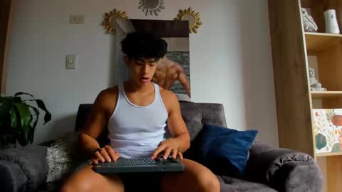 Snapshot of alansex66 chatting on 10-30-25, 01:01 Alan online show from 10-30-25, 01:01