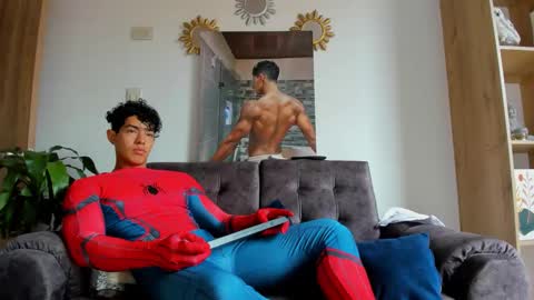 Snapshot of alansex66 chatting on 10-31-25, 02:07 Alan online show from 10-31-25, 02:07