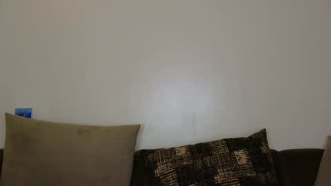 Snapshot of alaouirim25 chatting on 07-14-26, 05:34 AllylicArabis online show from 07-14-26, 05:34