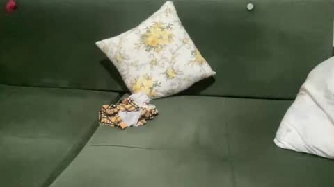 alarasissy online show from 09-08-25, 11:04