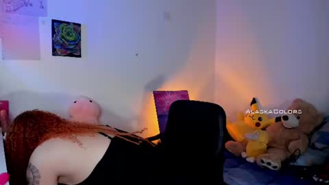Snapshot of alaska_colors chatting on 06-14-26, 01:46 Caro online show from 06-14-26, 01:46