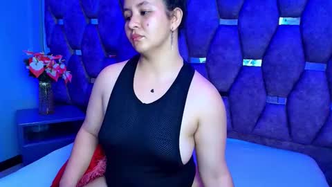 Snapshot of alasmith_ chatting on 05-29-26, 06:44 AlaSmith online show from 05-29-26, 06:44