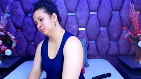 Snapshot of alasmith_ chatting on 06-18-26, 02:01 AlaSmith online show from 06-18-26, 02:01