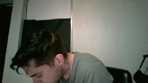 Snapshot of alber753713 chatting on 06-24-26, 06:34 alber753713 online show from 06-24-26, 06:34