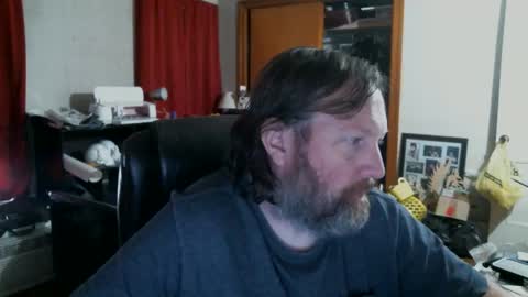 Alberik online show from 11-15-25, 04:14