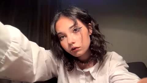 Im Katrina online show from 09-29-25, 03:28