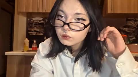 Im Katrina online show from 02-04-26, 04:57