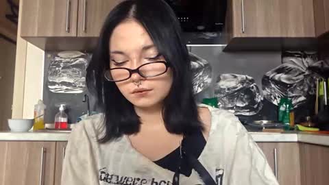 Im Katrina online show from 02-05-26, 07:02