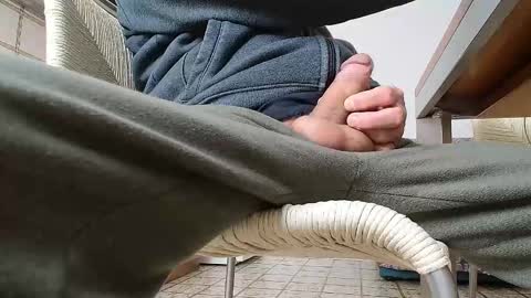 Snapshot of alberto21618 chatting on 02-16-26, 01:07 alberto21618 online show from 02-16-26, 01:07