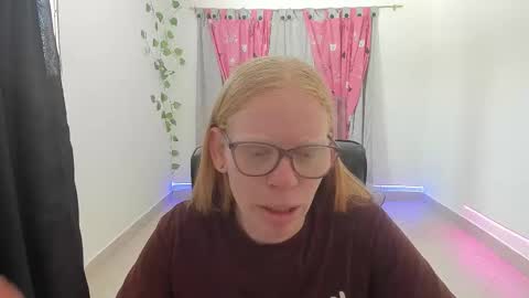 Blanca online show from 03-23-26, 02:54